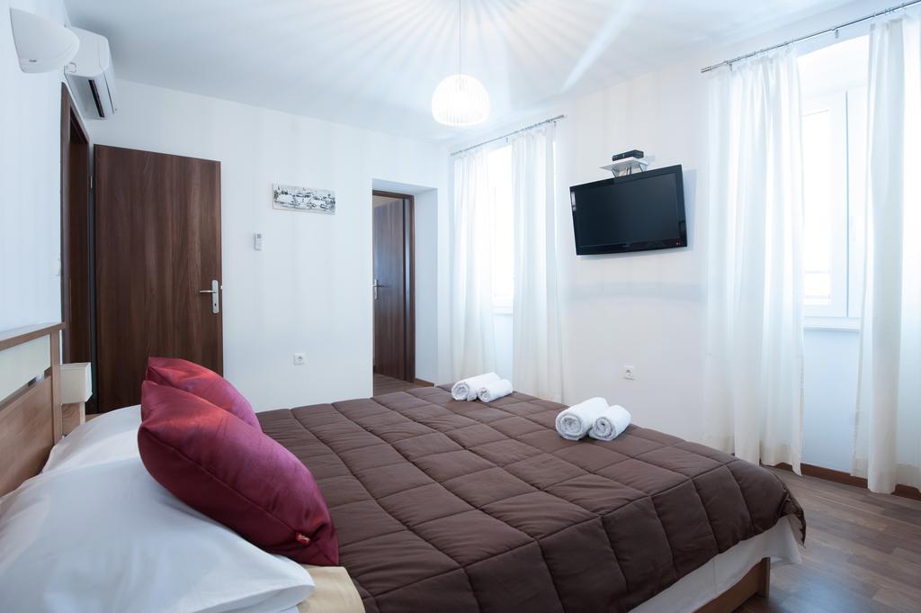 Rooms & Apartments 72 Zadar Quarto foto